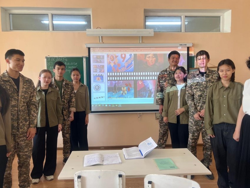 1-11 сыныптарда "Біртұтас тәрбие" бағдарламасы негізінде "Ұлы Жеңіс: Ерлікке тағзым, ұрпаққа өнеге" тақырыбында сынып сағаттары өтілді.