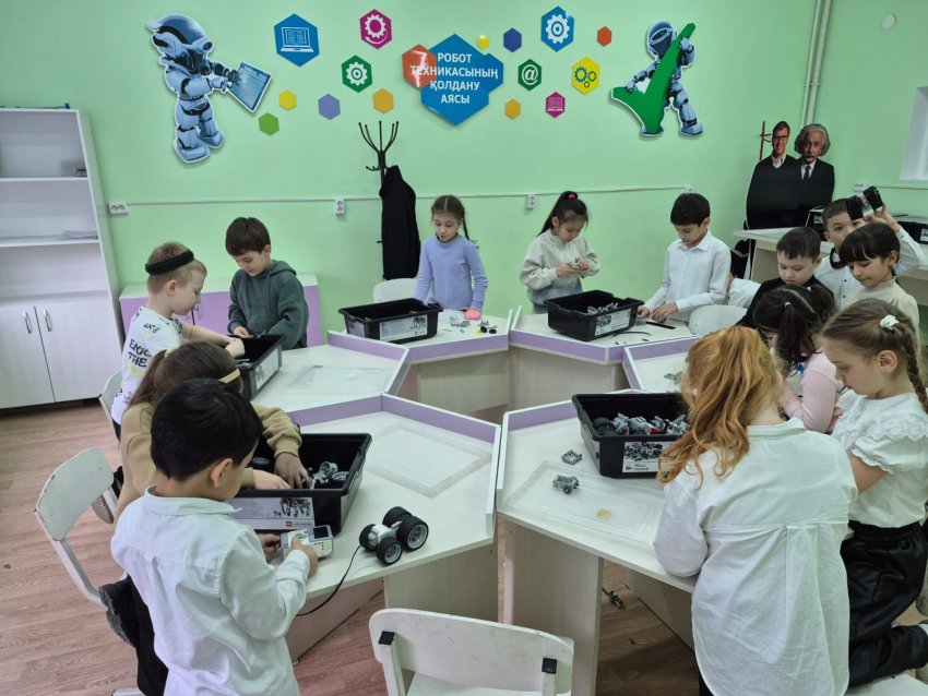 Робототехника үйірмесі – заманауи білім алаңы